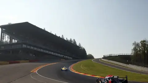 De bocht Eau Rouge op het circuit van Spa-Francorchamps