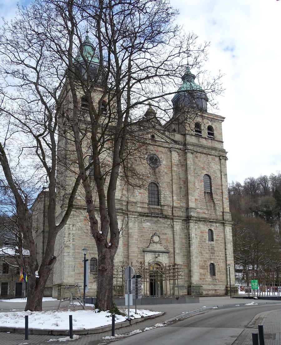 De kathedraal Sint-Petrus-Sint-Paulus-Sint-Quirinus in Malmedy